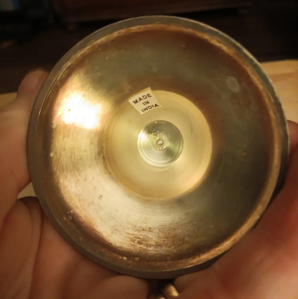 Silver Plated Decorative Bowl with Celtic Knot - Picture 3 of 4